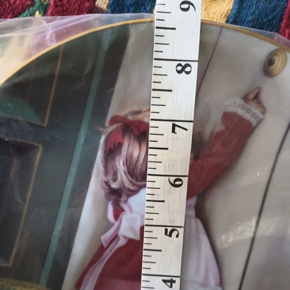 Rudy Escalera "Special Delivery" 1st Christmas Series Porcelain Plate 1982 Boxed - Picture 7 of 8